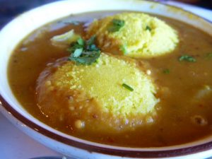 Annapurna's in Santa Fe is a 100% vegan restaurant serving mostly Indian food. They do have some American and Meditarranean dishes. But go for the idli and sambar, it's delicous!