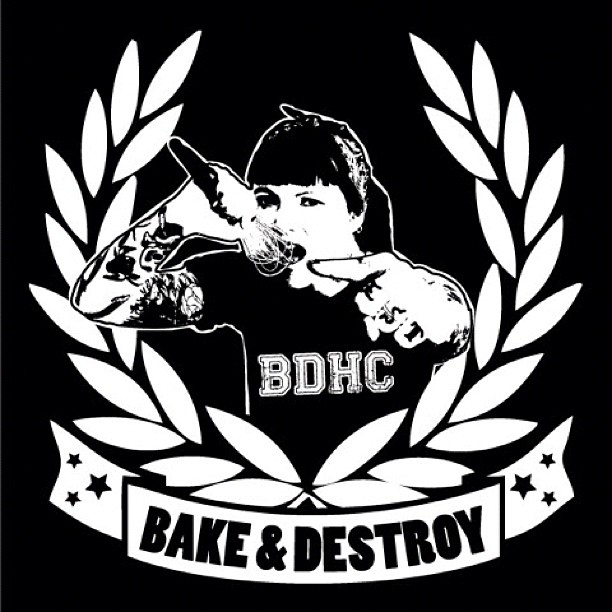 Bake and Destroy – Bad Vegans Deserve Good Food Too!