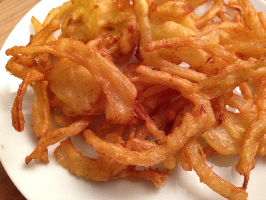 Cooking up a Storm: Onion Pakoras